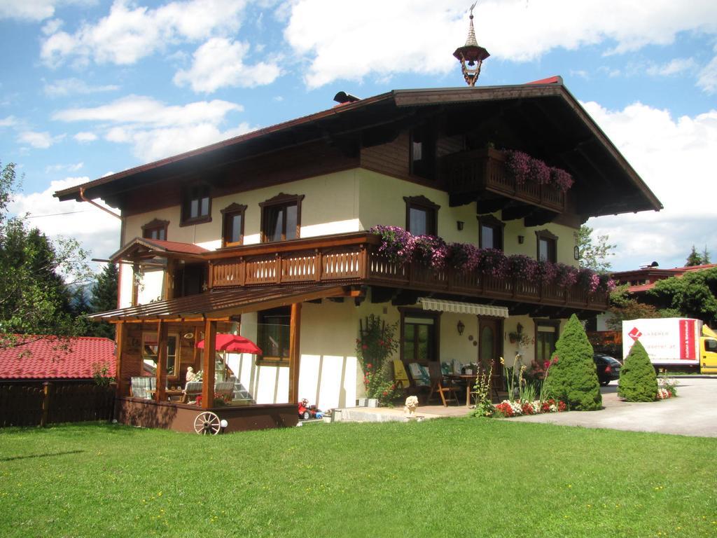 Haus Wallinger Abtenau Exteriör bild